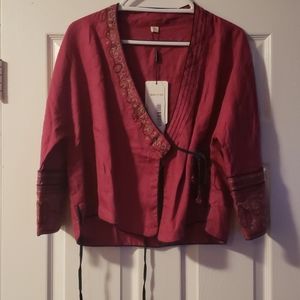 Cross over tie shirt